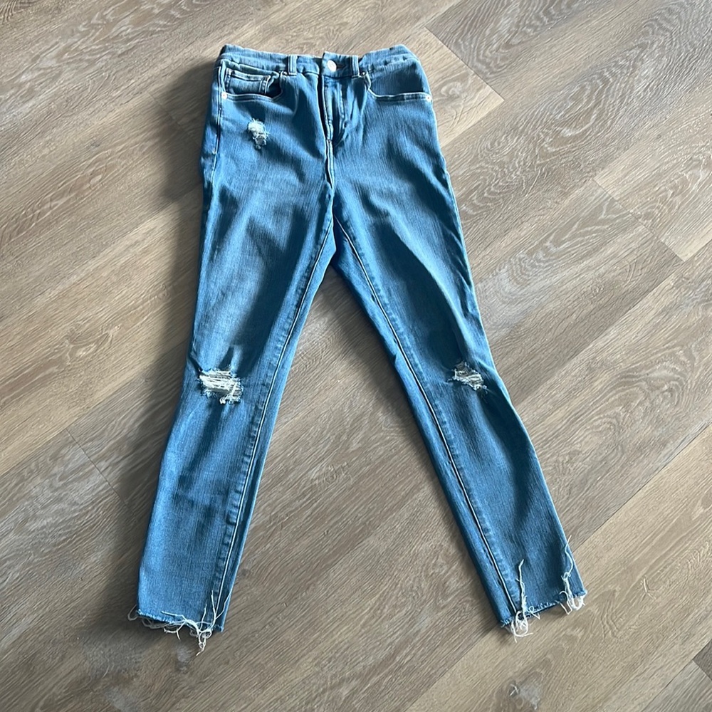 Express high rise ultrahyper stretch.